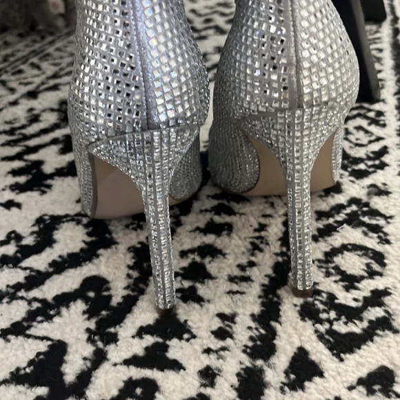 Steve Madden Violetta rhinestone knee high boot. Size 9. GUC. - Picture 7 of 9